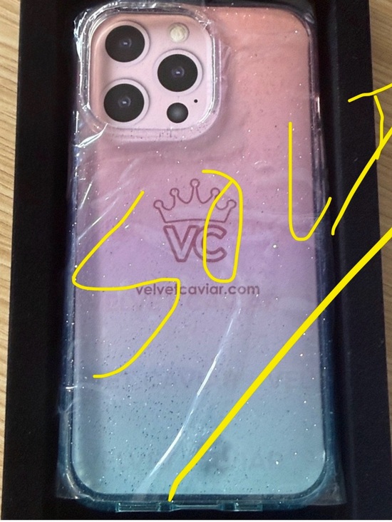 Velvet Caviar Other - Velvet Caviar Ombre Stardust Glitter iPhone 13 Pro Case - NEW IN BOX**